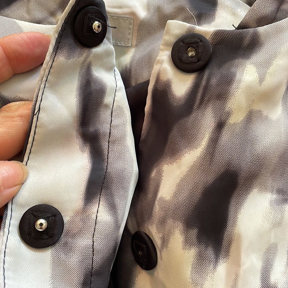 ‎H&M black & white polyester jacket - Picture 5 of 11